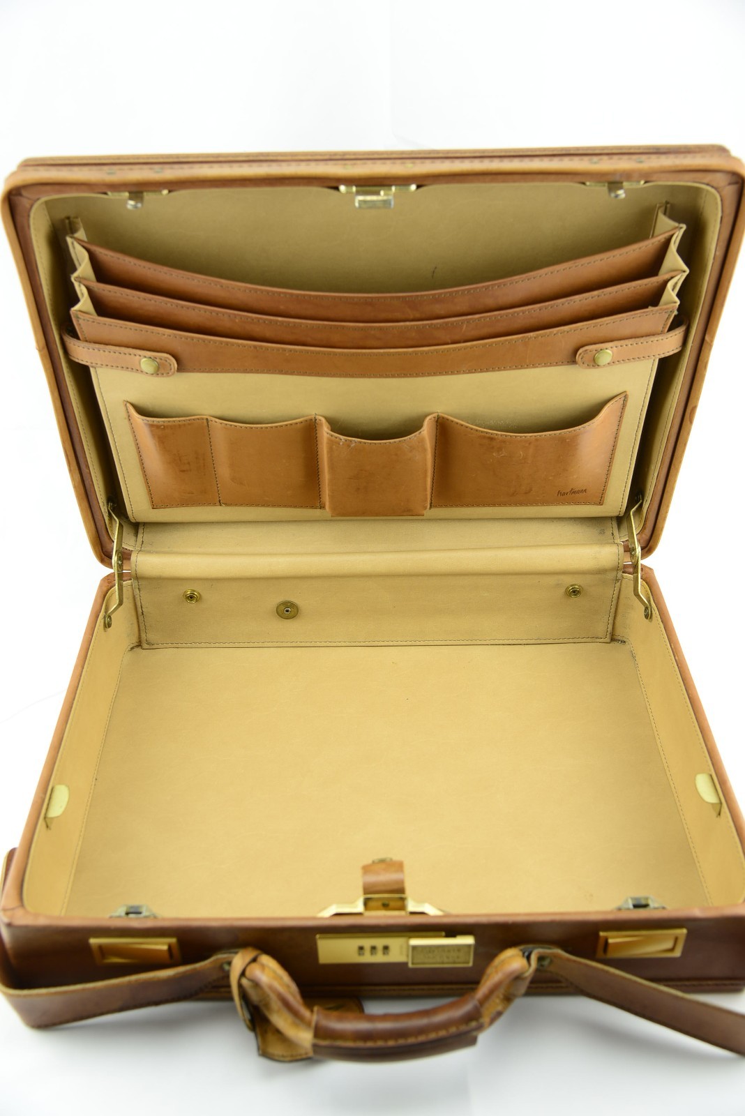 Hartmann Luggage Belting Brown Leather Briefcase Attache 18 x 13 x 5 Inches