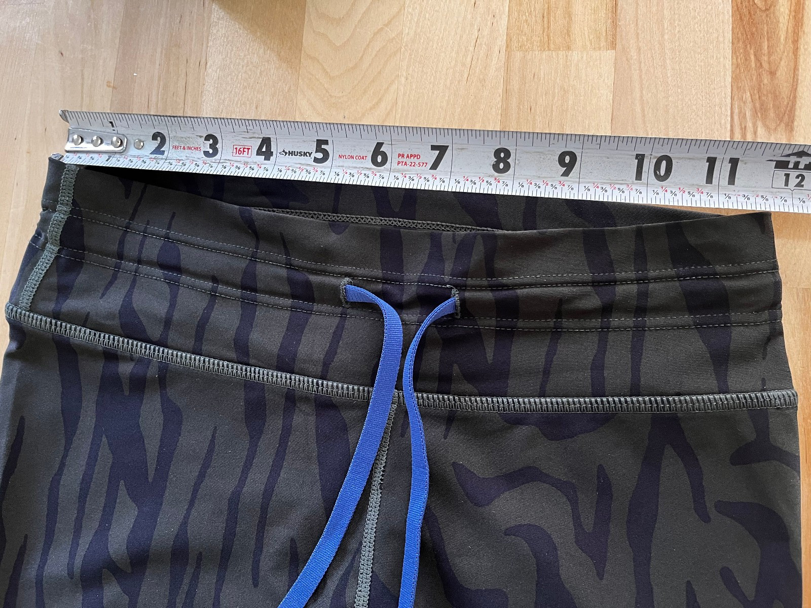 The Upside Midnight Tiger High Rise Yoga Pants Revolve Army Green Black Size 6