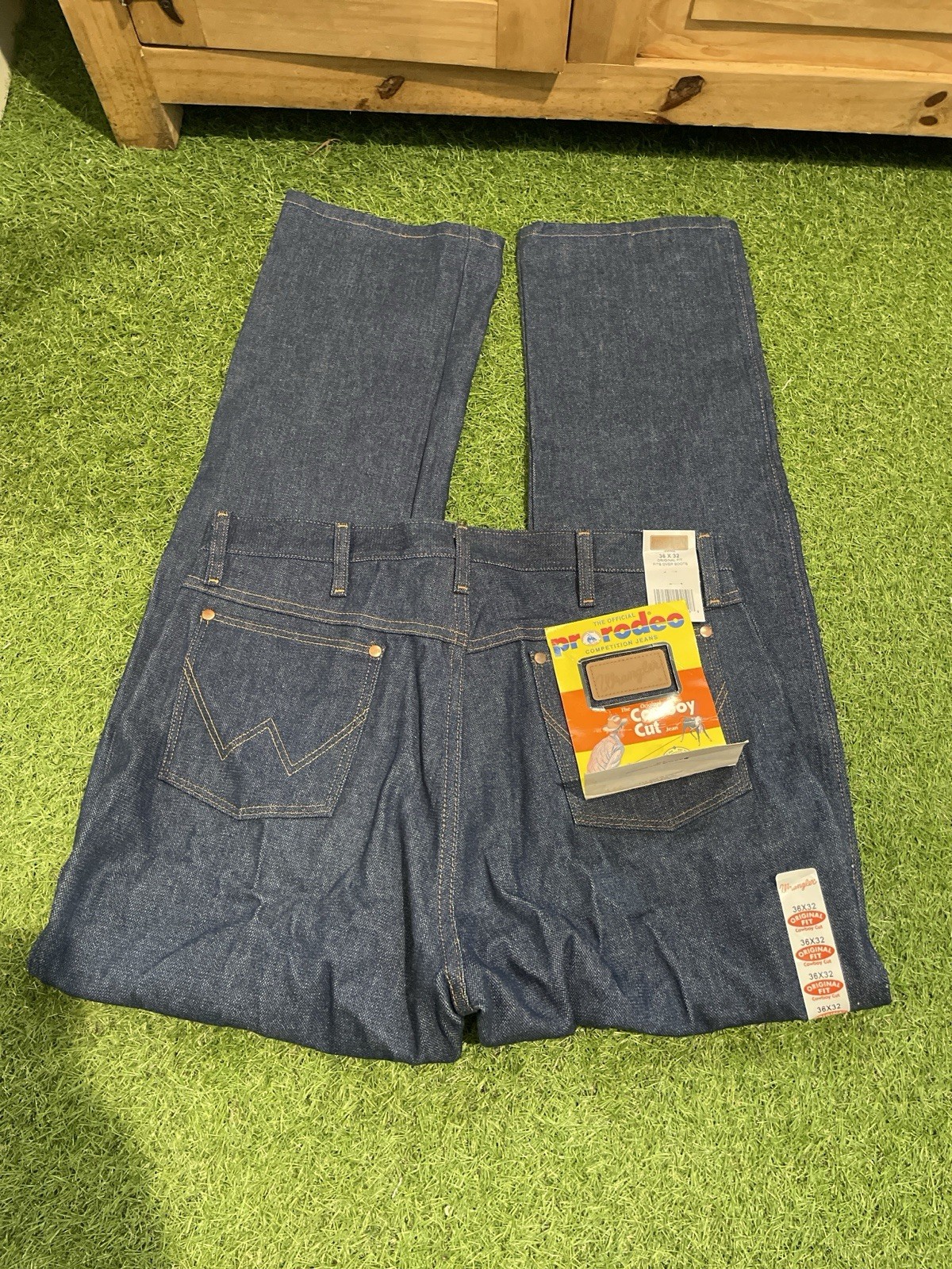 Rigid Wrangler Men’s 31MWZDN Cowboy Cut Relaxed Fit Jean Rigid Indigo Blue