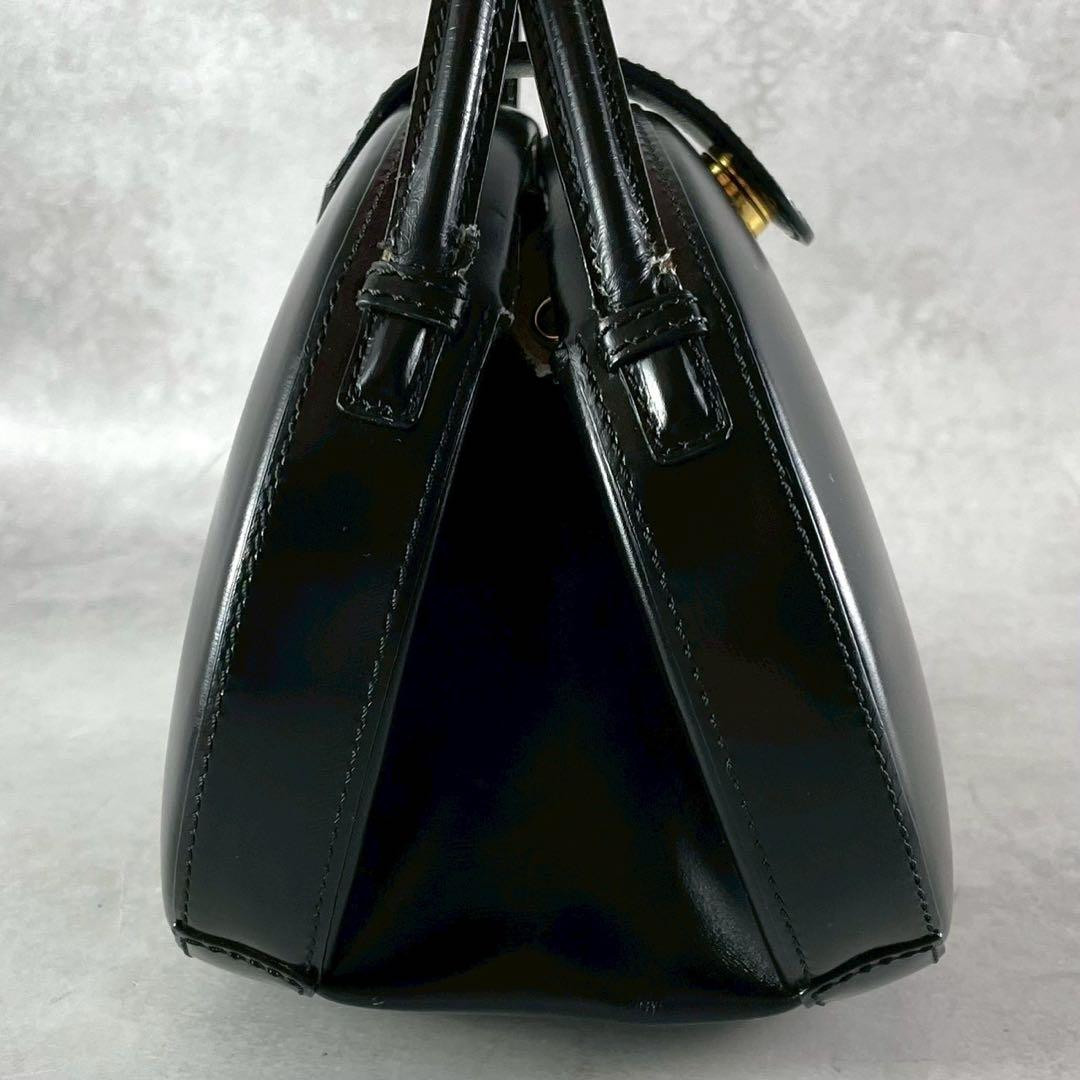 Loewe Vintage Round Shoulder Bag Black Calf Leather Classic Style
