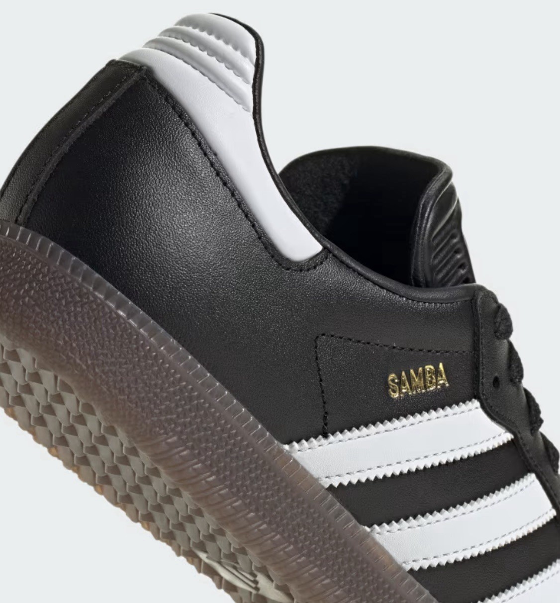 Size 13.5 Men’s adidas Samba Indoor Soccer Shoes Black White Women’s Size 14.5