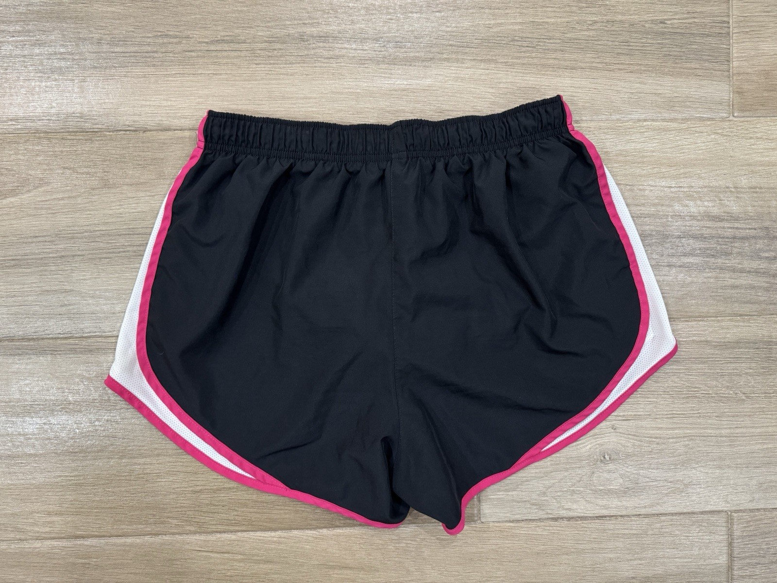 Nike Dri Fit Women’s Running Shorts LARGE Black Pink Lined Lightweight 3″ Inseam