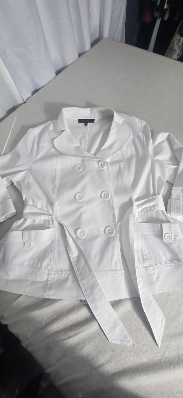 Harvé Benard Cropped Jacket Womens Large White Short 3/4 Sleeve 3 Button Front