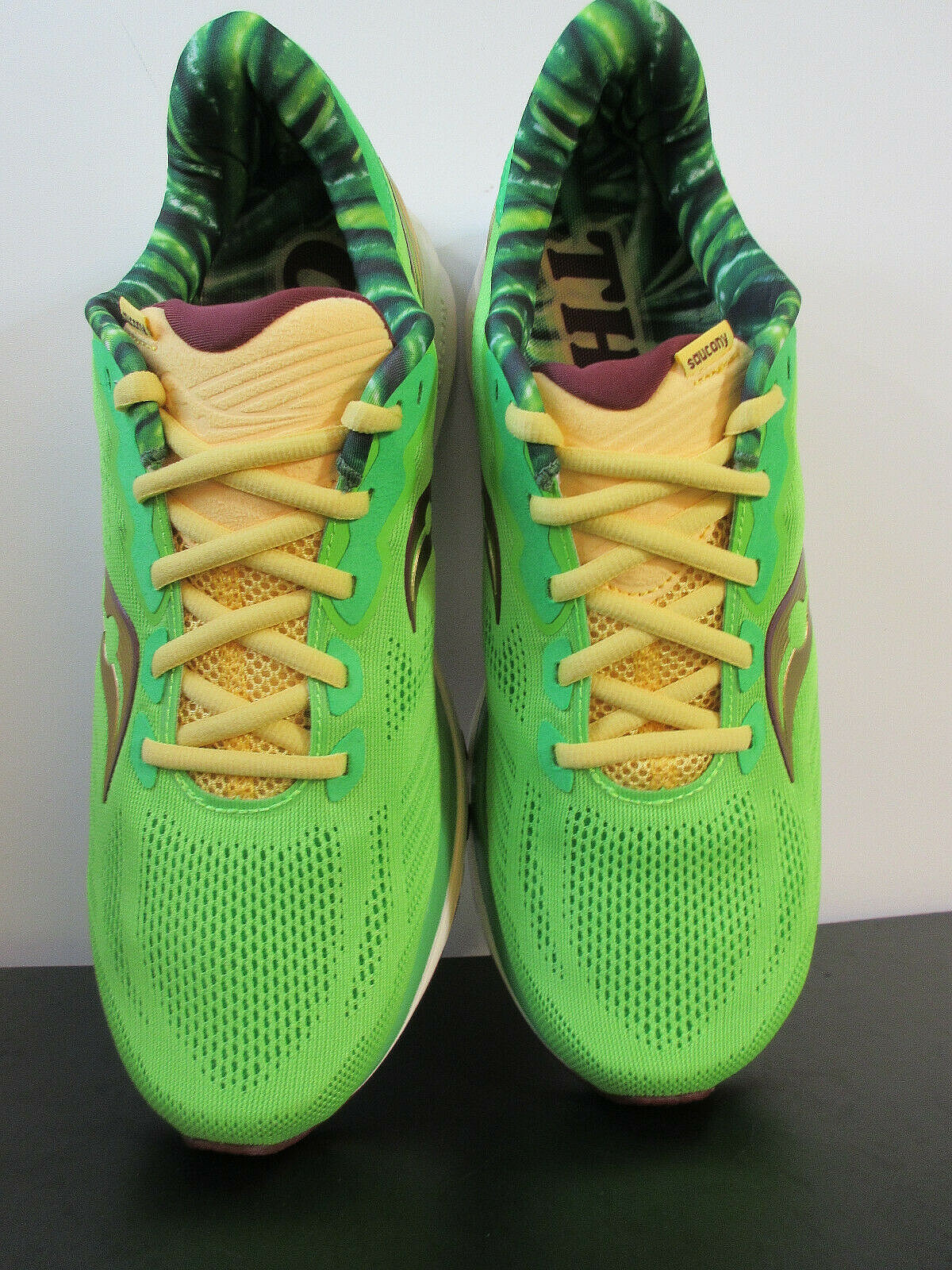 Saucony Men’s Ride 14 Green Bean Casserole Gold Logo S20650-17 Size 12 M NEW BOX