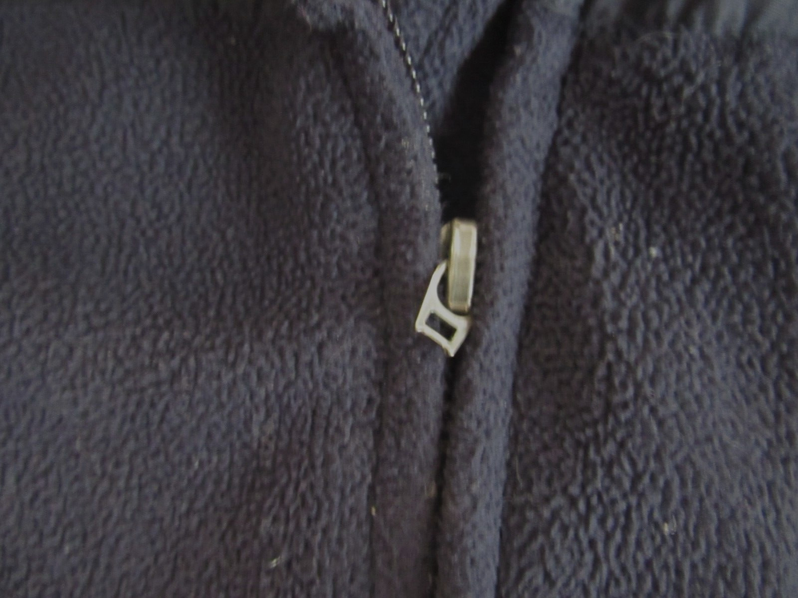 Mens size L, large Kingsland Equestrian fleece jacket, read description