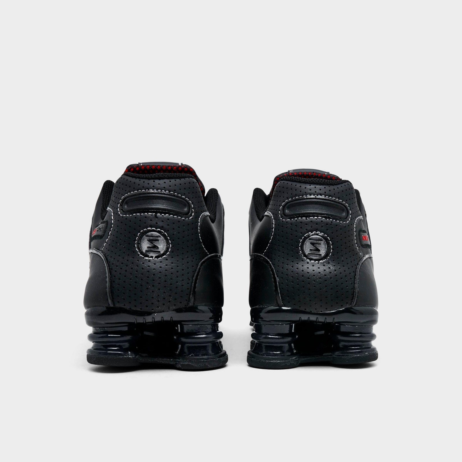 Nike Shox NZ Running Shoes Black / Varsity Red Sz 8.5 378341 017