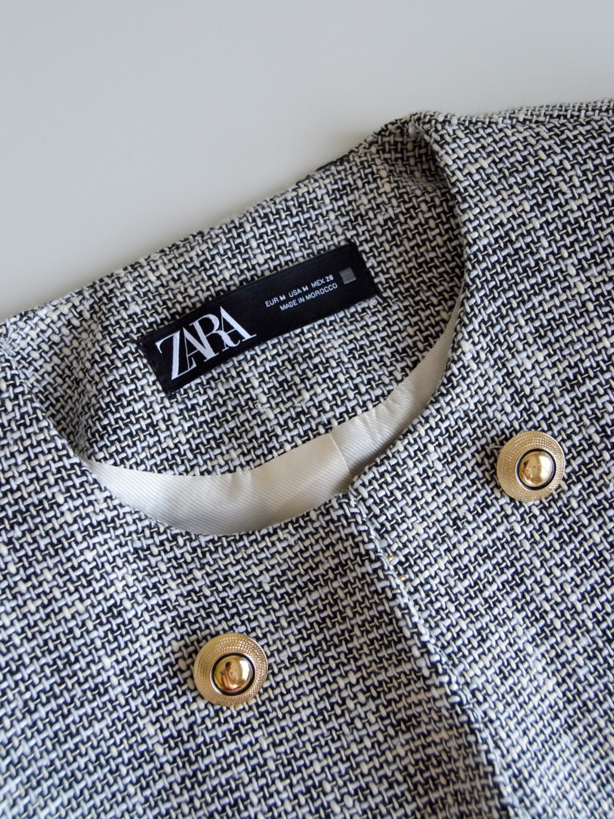 Zara Tweed Collarless Jacket Black White Double Breasted Gold Buttons Size M