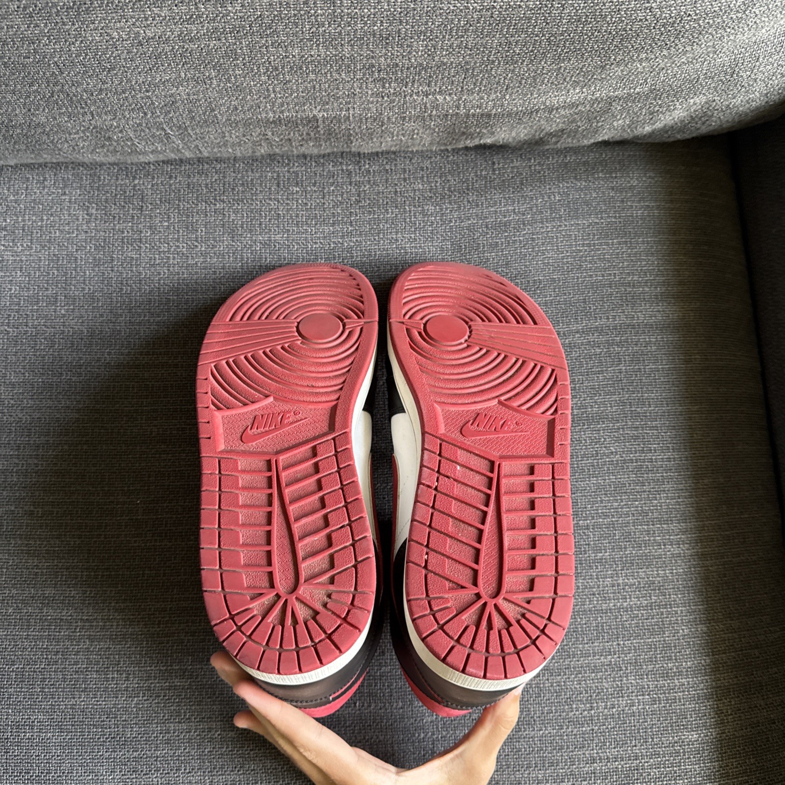 Jordan Air Jordan 1 Retro Mid Red/Black