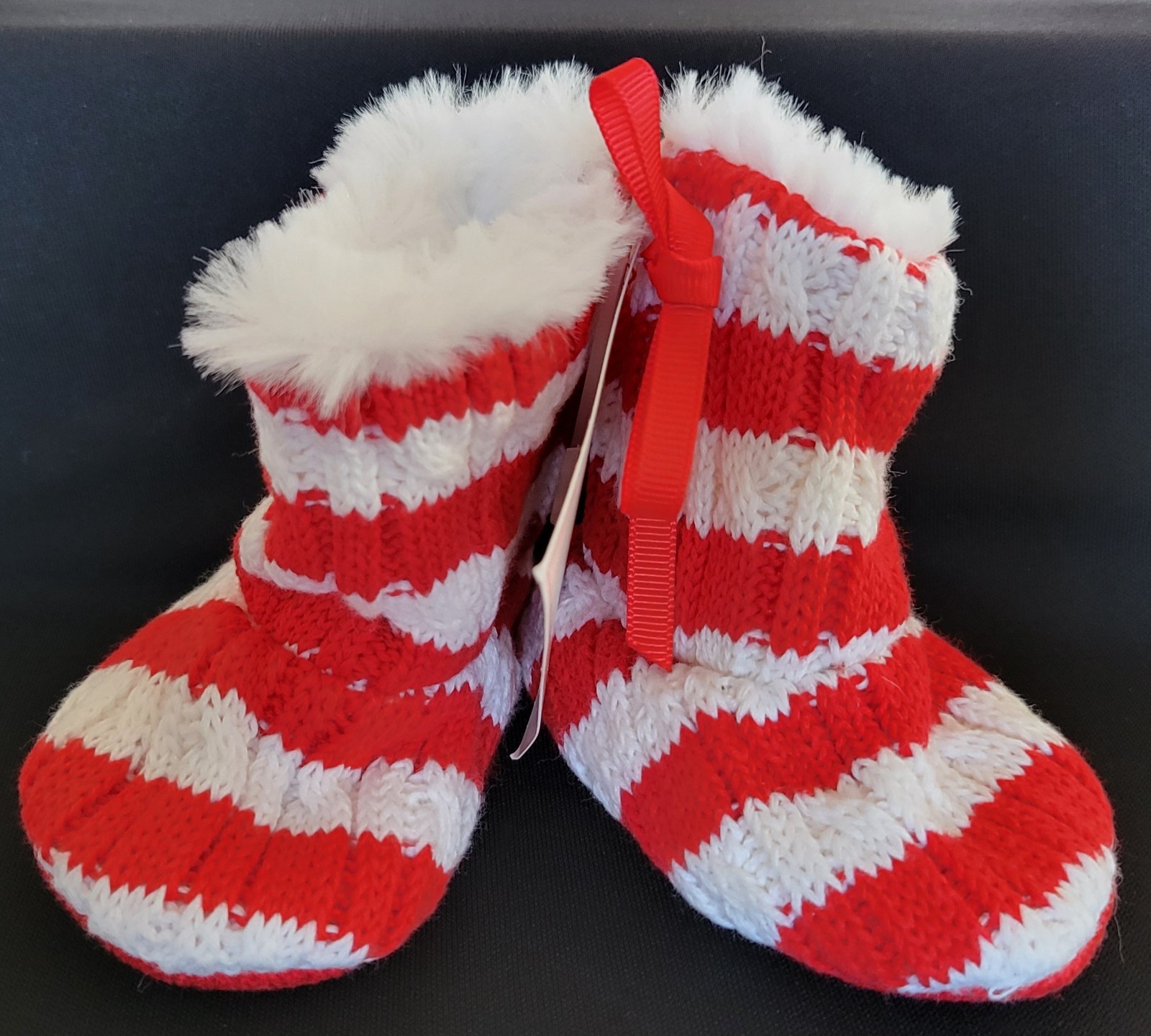 Mud Pie Red & White Strip Booties with Buttons Size 1 = 4.5 Inches NWT