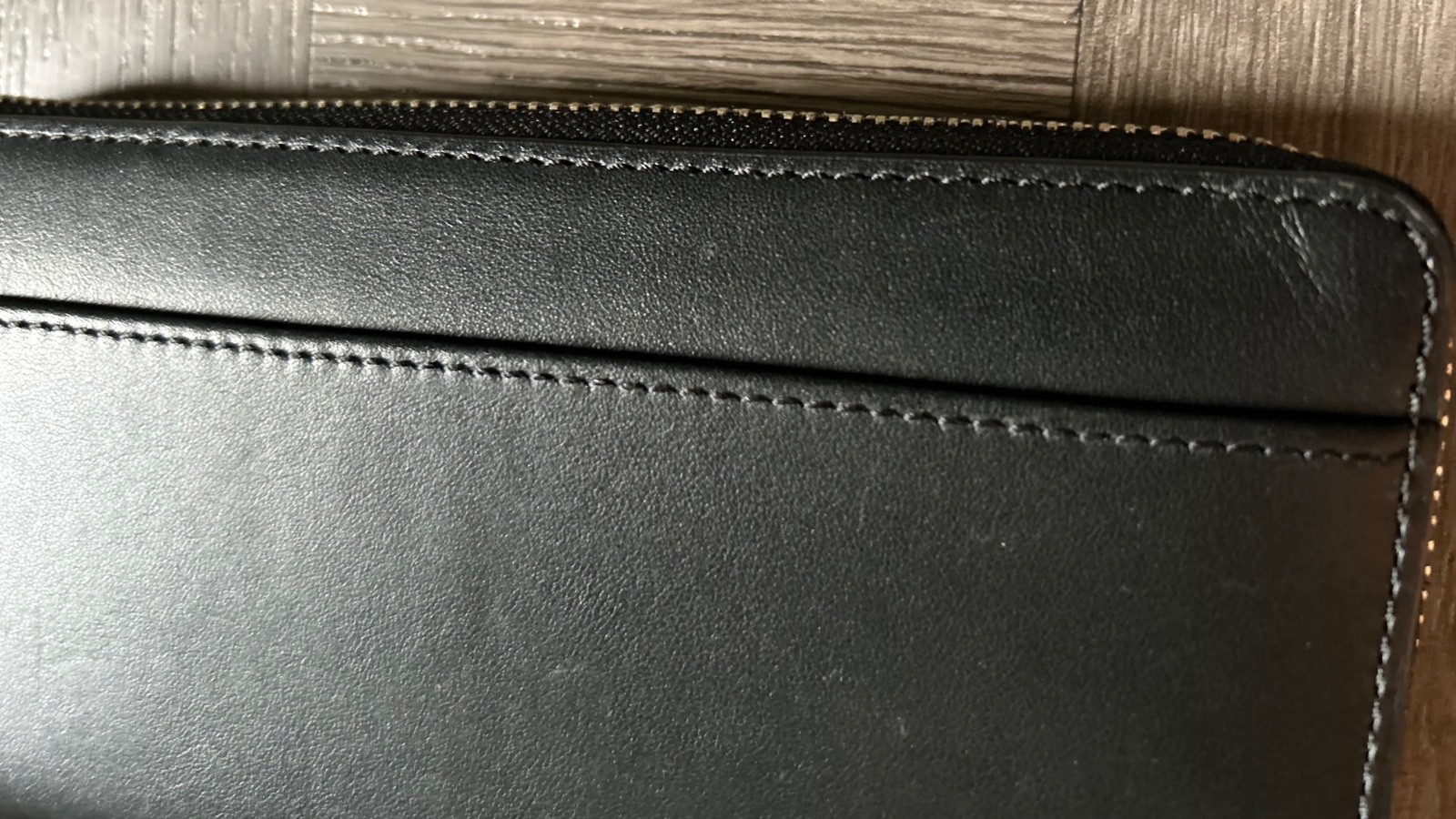 COACH x Peanuts Snoopy Leather Wallet Black White Yellow Woodstock Zip Around