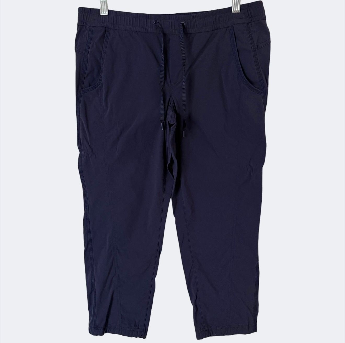 Eddie Bauer Travex Rainier Capri Pants Blue Women’s Small Hiking Travel Outdoors