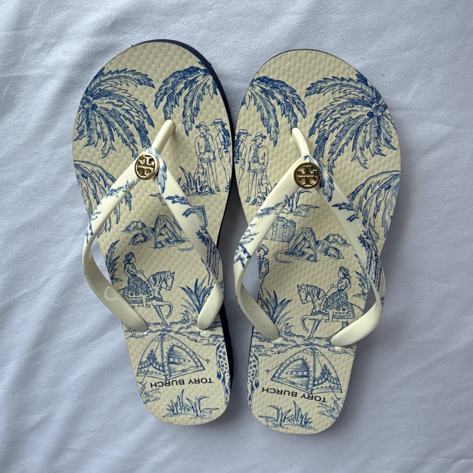 Tory Burch Thea Toile Flip Flop Sandals Blue Cream Gold Logo Women’s Size 8 C20