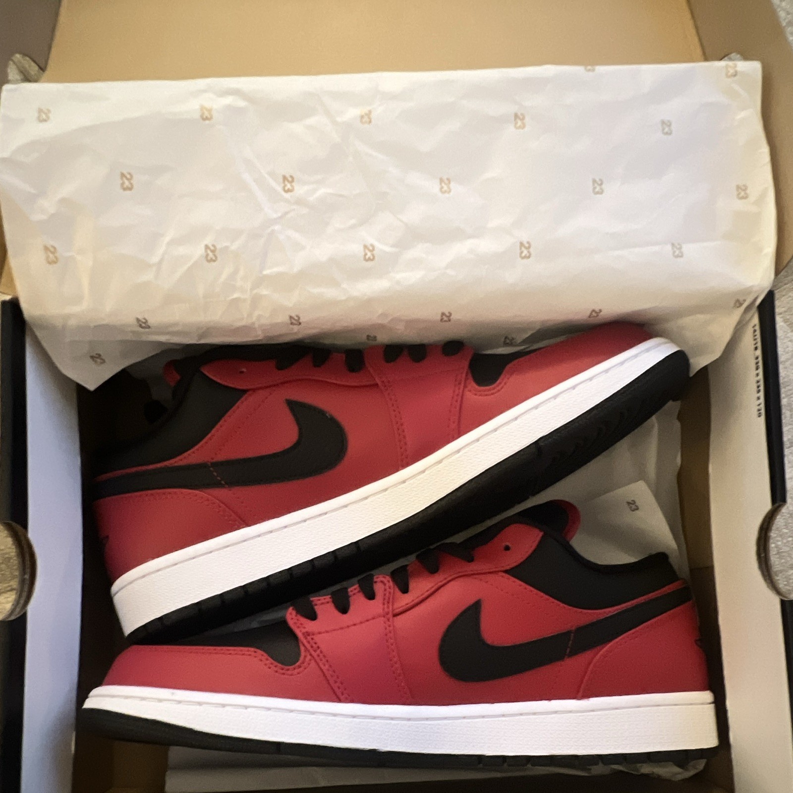 Jordan Air Jordan 1 Low Reverse Bred Gym Red Black White Sneaker 553558-605