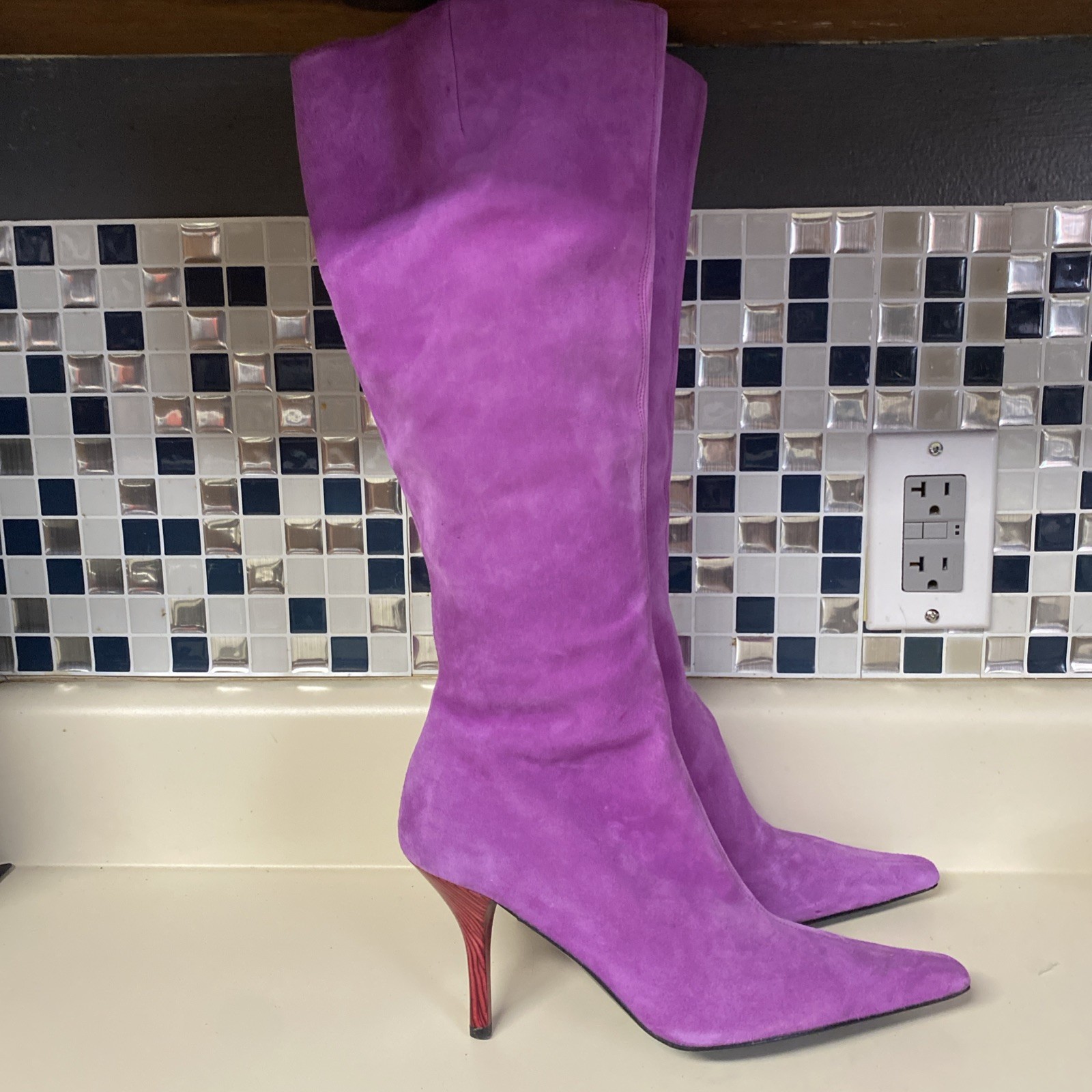 Claudia Ciuti Lucia CLAUDIA CIUTI4 Womens Purple Suede Knee High Boots 6.5
