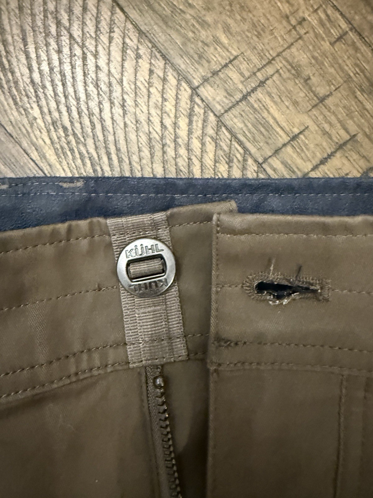 Kuhl Rydr Light Klassic Fit 35×34 Slacks Men’s NWOT Burnt Olive Pants 5320