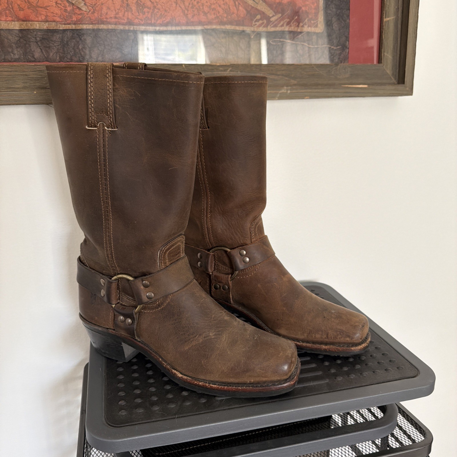 Frye Harness Boots Womens 8 M Brown Leather and Cedar Wood Boot Trees