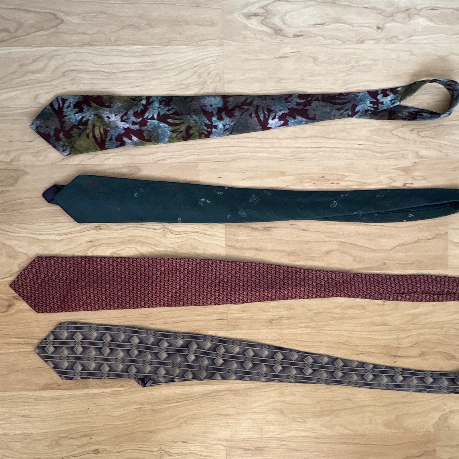 Men’s Silk Necktie Lot – Assorted Multicolor Ties with Mixed Colors & Patterns