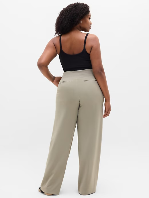 Athleta SP PETITE Venice High Rise Wide Leg Pant Willow Green Easy Active EUC