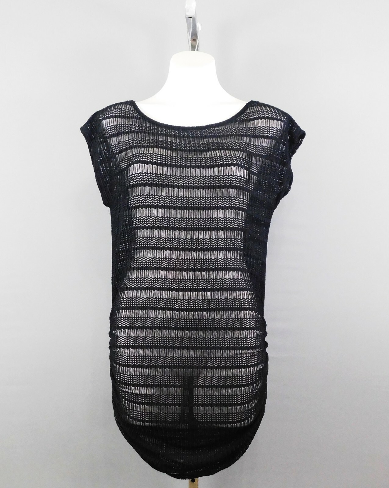 Jordan Taylor Women Shirt, Size M, Black, 92% Nylon, 8% Spandex