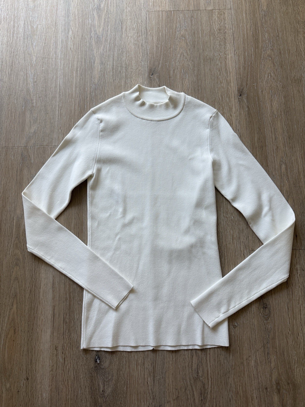 The Row White/bone Long Sleeve Mock Neck Top XS Excellent Condition