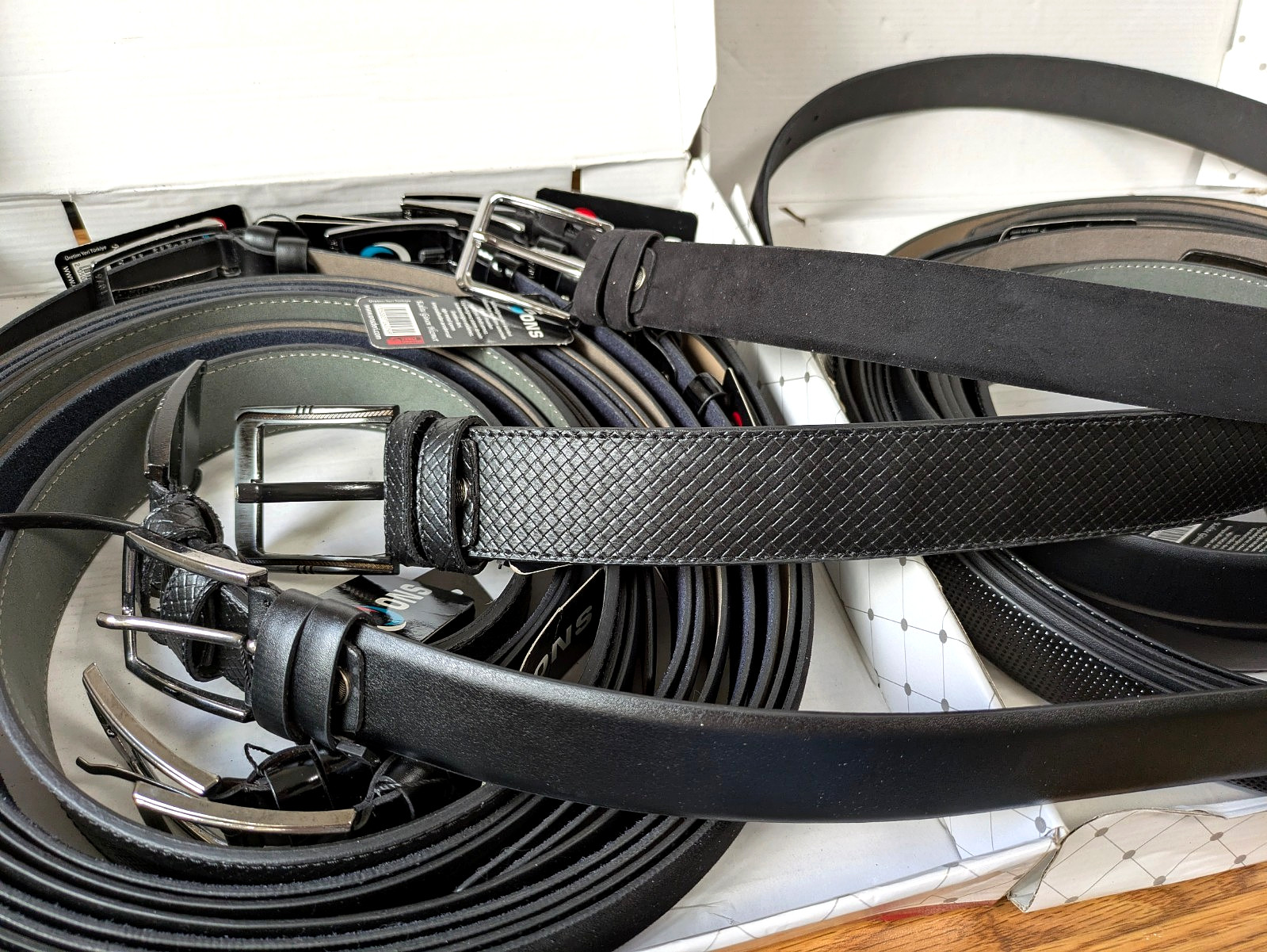 Wholesale Lot 18 Premium Leather Belts Black Made in Turkey New with Tags