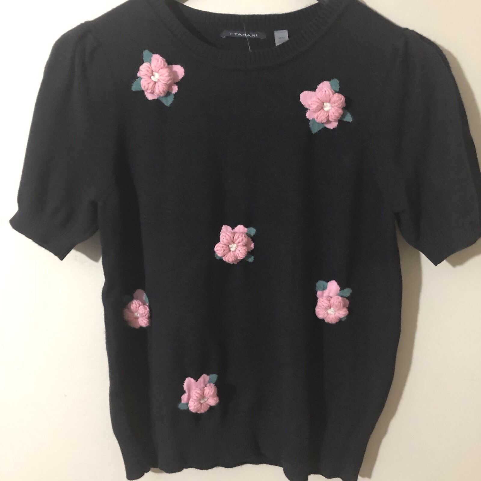 Tahari Womens Knit Sweater 3D Flowers Short Sleeve Black Sz M NWT