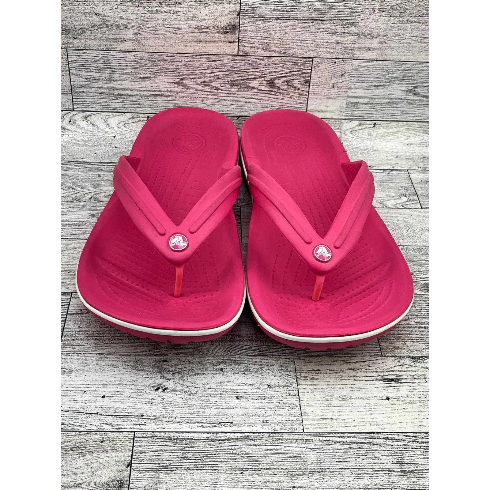 Crocs Kadee II Flip Flops Women’s Pink Size 7/8 Comfortable Beach Sandals