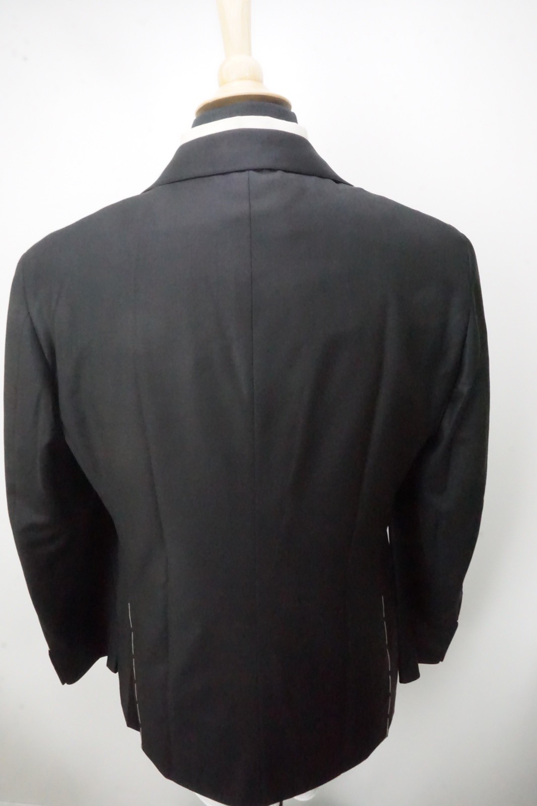 Burberry London Black S150s Wool 2 Pc Suit Jacket Pants Sz 38R BRAND NEW