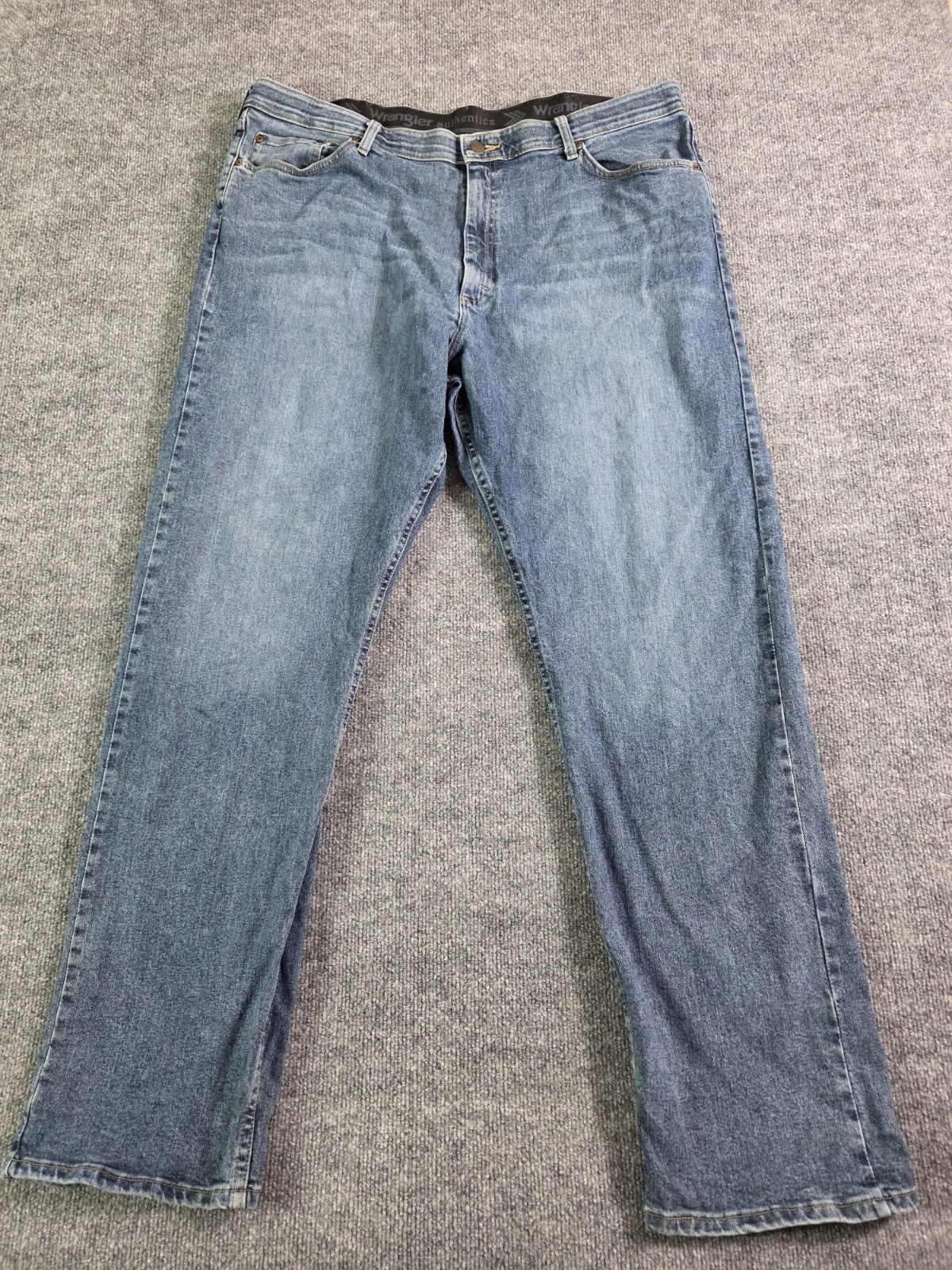 Wrangler Authentics Men’s Jeans 42×34 Blue Denim Stretch EUC High Rise
