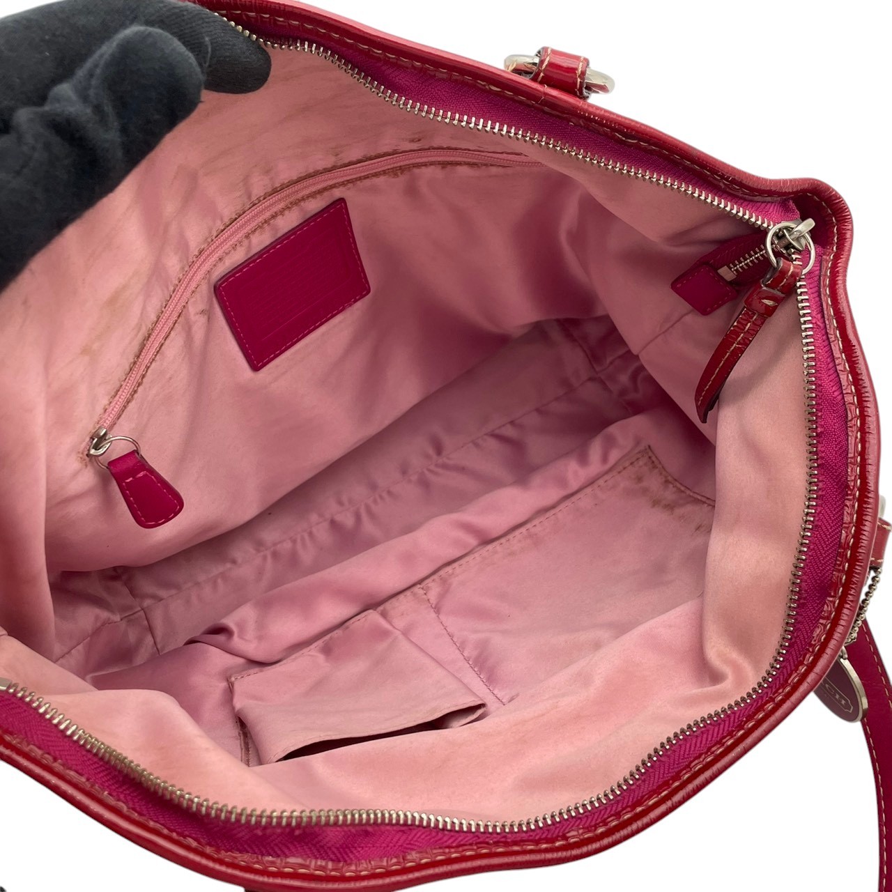 Authentic COACH Optic Signature Leah Tote Bag Patent Leather Red F15190