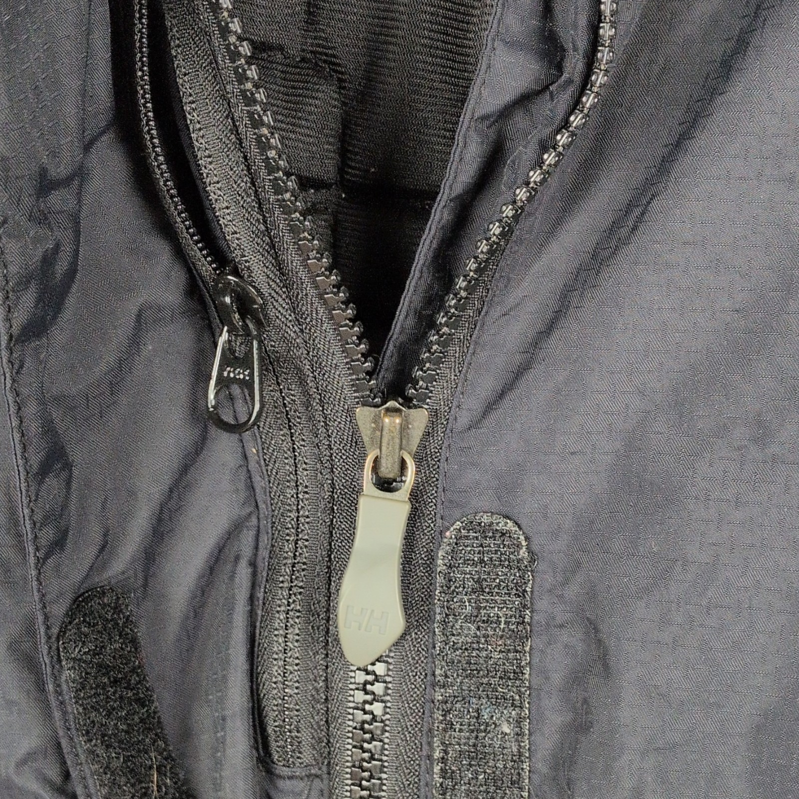 Helly Hansen Helly Tech Men’s Colorblock Jacket Black/Blue Full Zip Pockets M