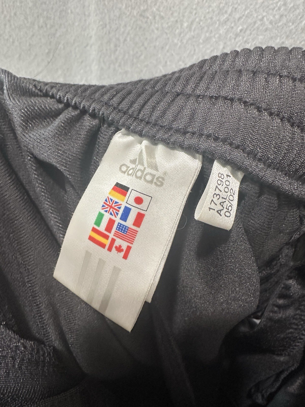 Vintage Adidas Soft Shiny Dazzle Pants Size L Silky Snap Tear Away Baggy Gray