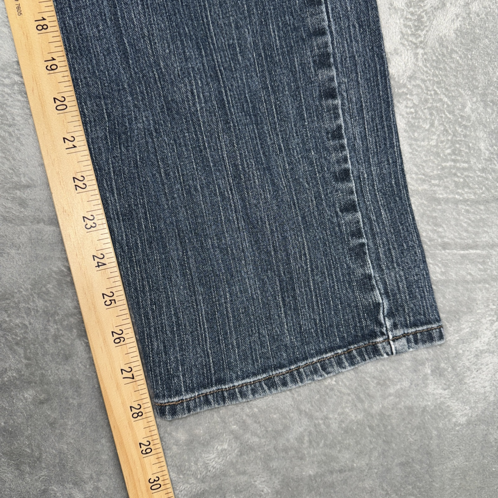 Levi’s 559 Mens Jeans Size 32 X 30 Blue Denim 5-Pockets Relaxed Straight Leg