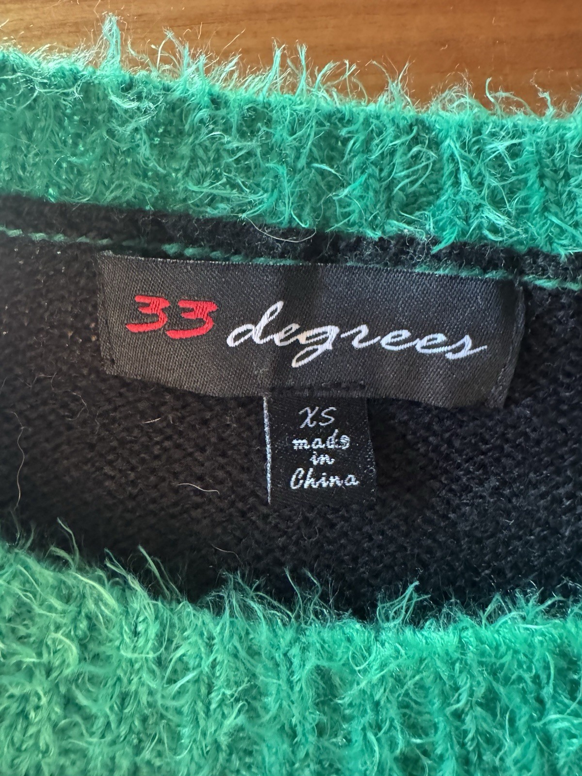 33 Degrees XS Llama Tree Ugly Christmas Holiday Sweater Sparkly Soft Endearing