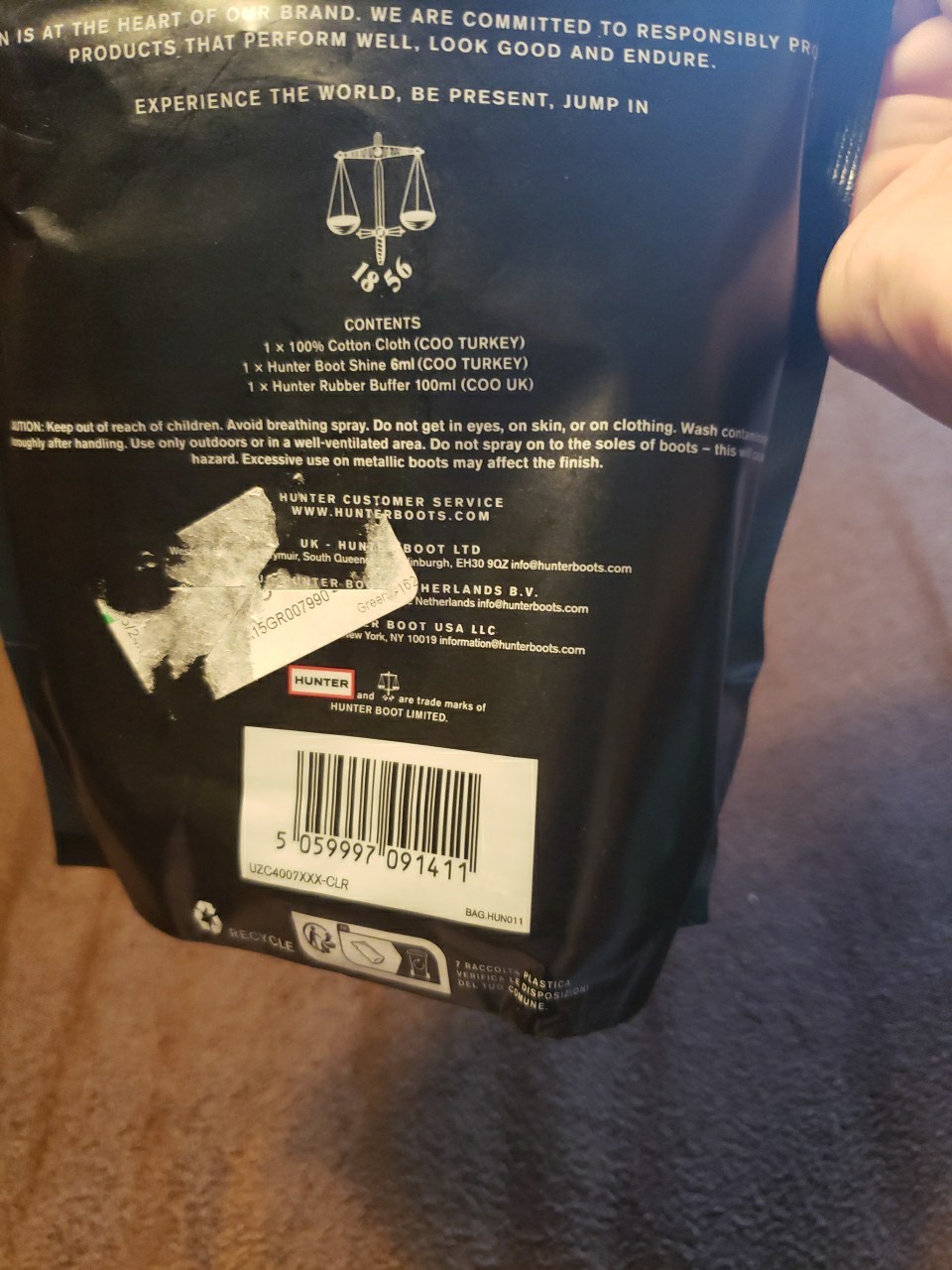 HUNTER RUBBER CARE KIT FOR YOUR HUNTER RUBBER BOOT AND SHOE CARE