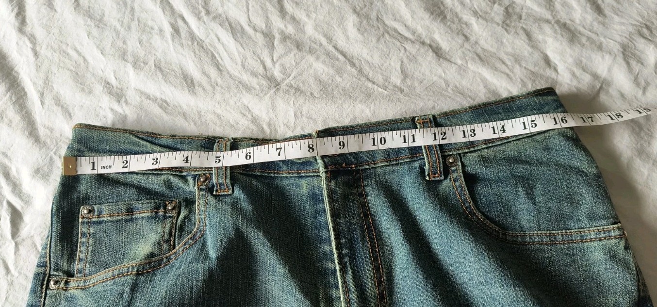 Jordache Men’s Jeans 34/33 Straight Medium Blue Wash Contrast Stitching