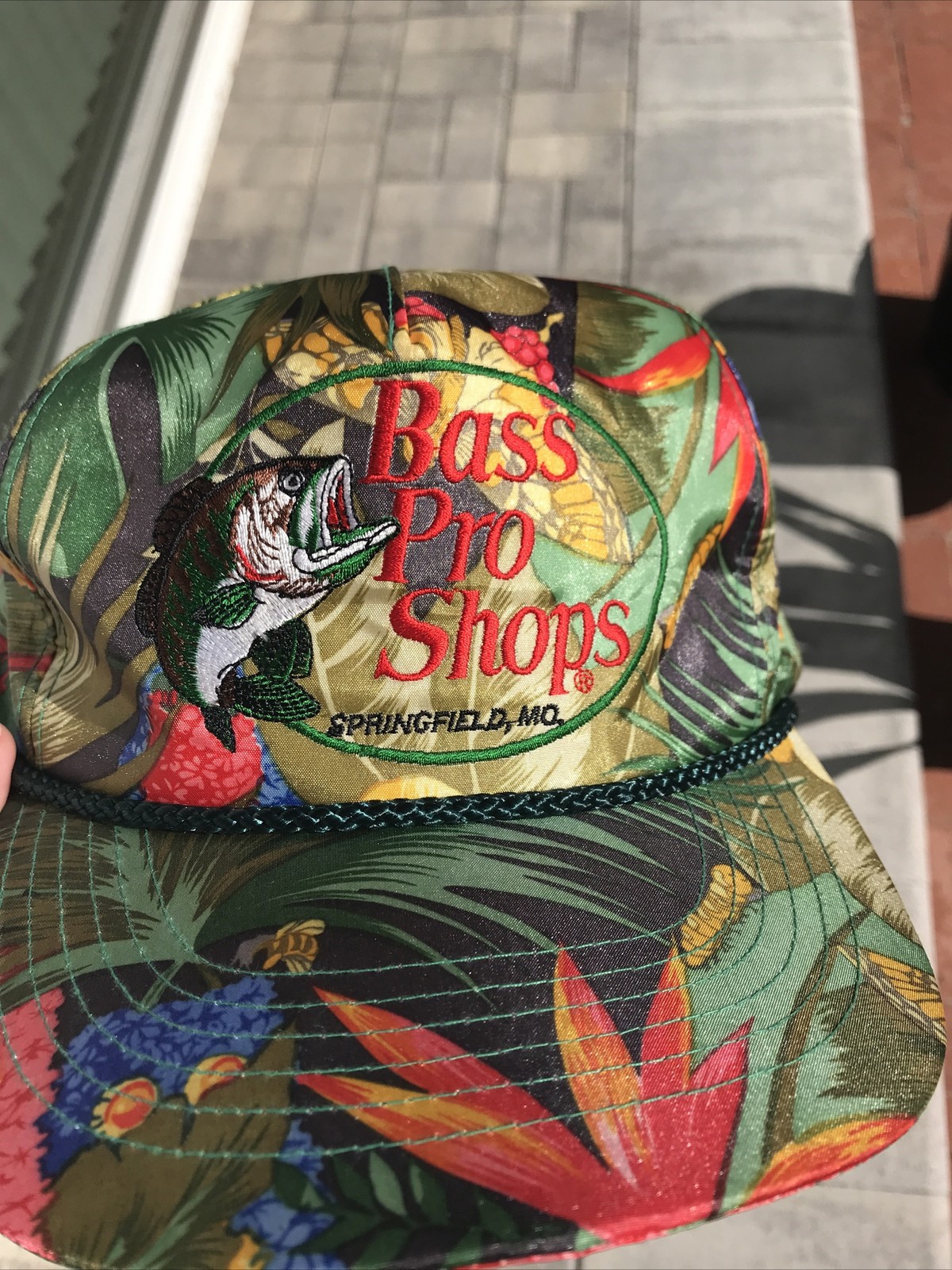 Vintage 80s 90s Bass Pro Shops Snapback Hat, Springfield, MO, Floral Print￼