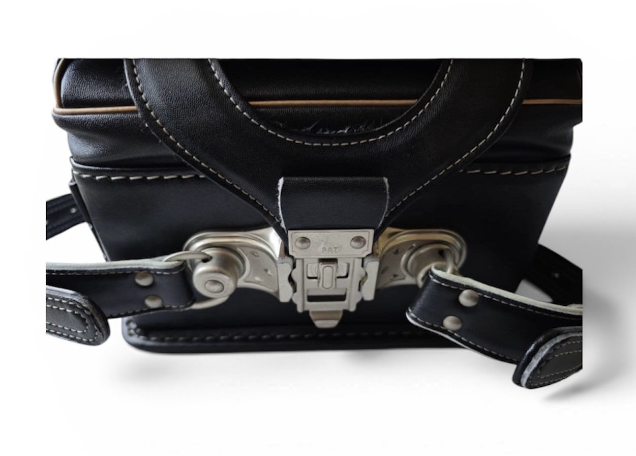 Randoseru Manyu Kaban Leather Black&Gold : School Bag Japan Adult or Kids