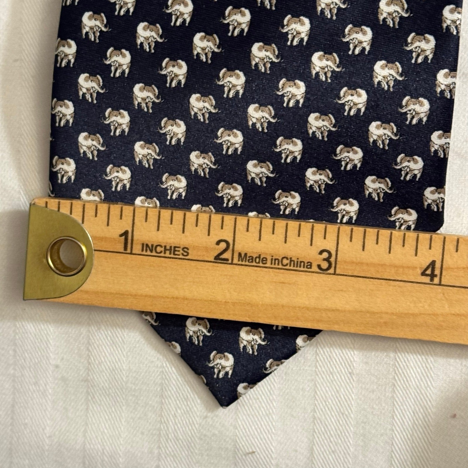 Thailand Men’s Deep Navy Hand-Made 100% Silk Tie Elephant Print Eclectic Preppy