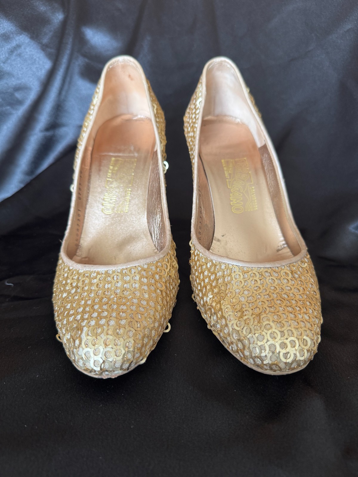 Salvatore Ferragamo Gold Sequin Evening Pumps Size 10 – Original Box Included