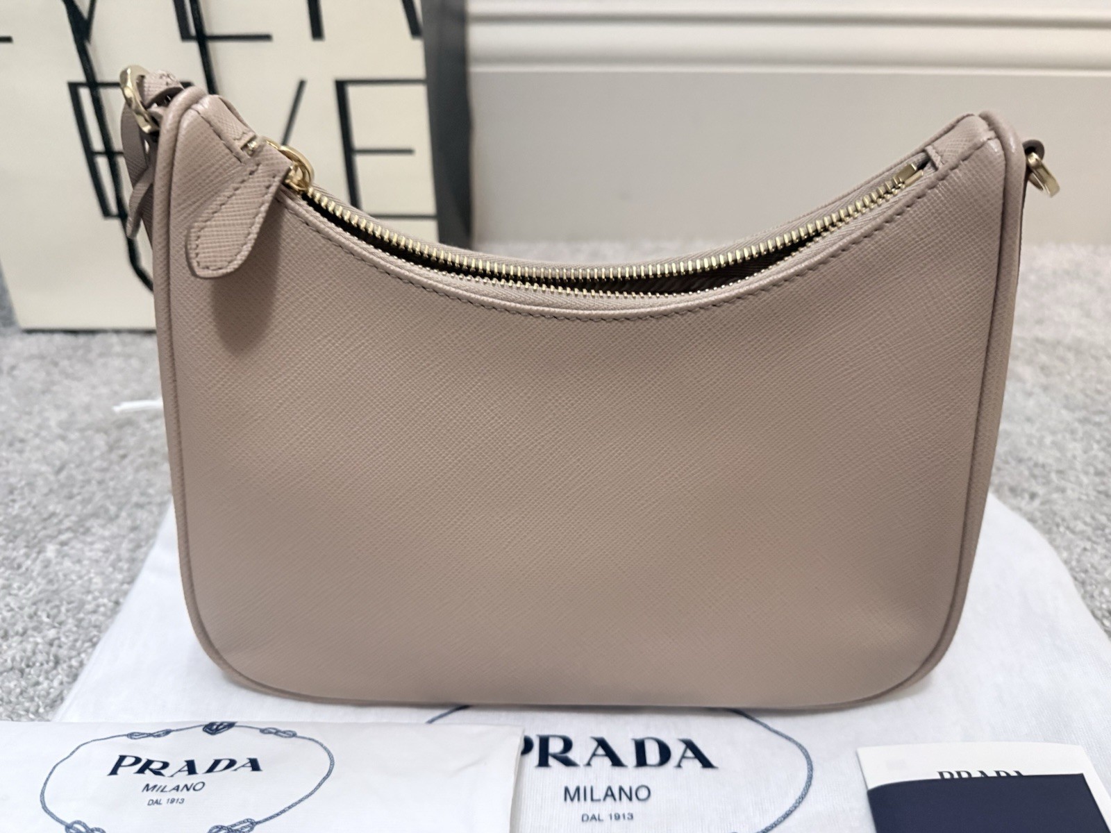 PRADA Re-Edition 2005