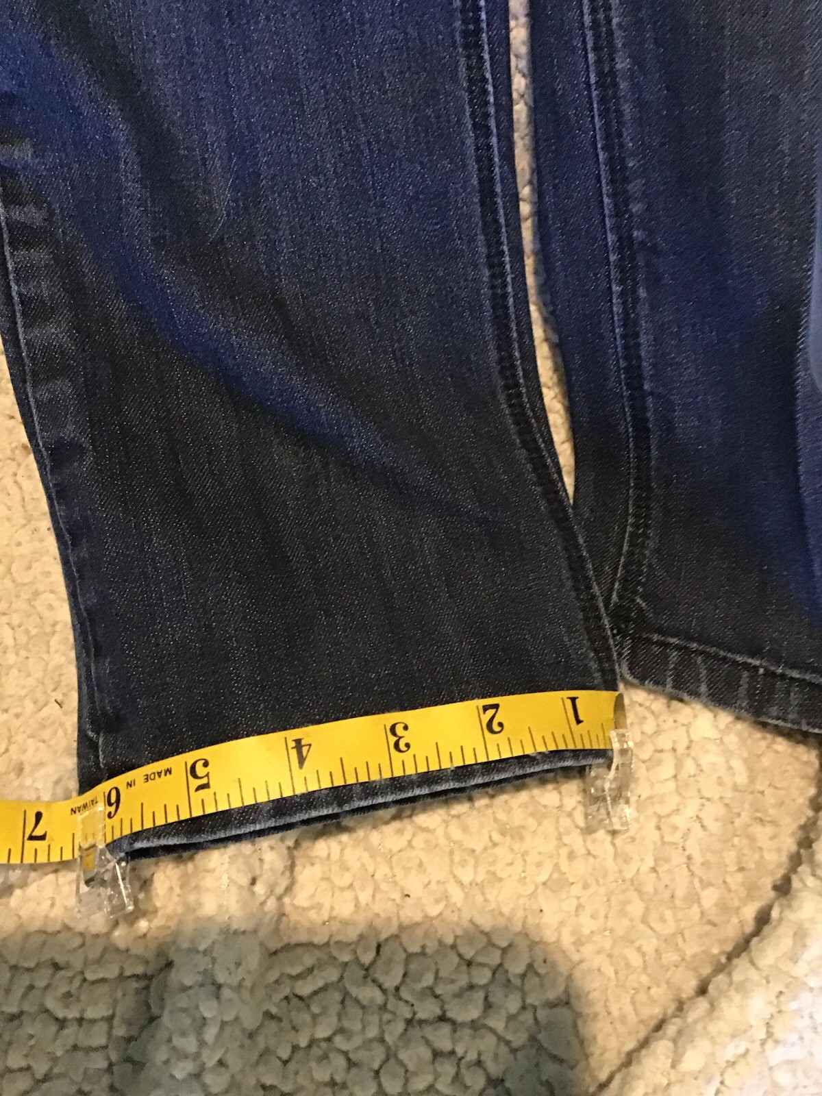Ann Taylor Women’s Size 26/4P Modern Skinny Dark Wash Denim