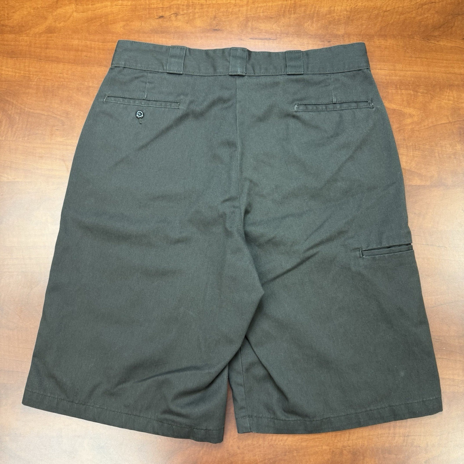 Dickies Shorts Mens 36 Brown Cell Phone Pocket Loose Fit Logo Cotton Workwear