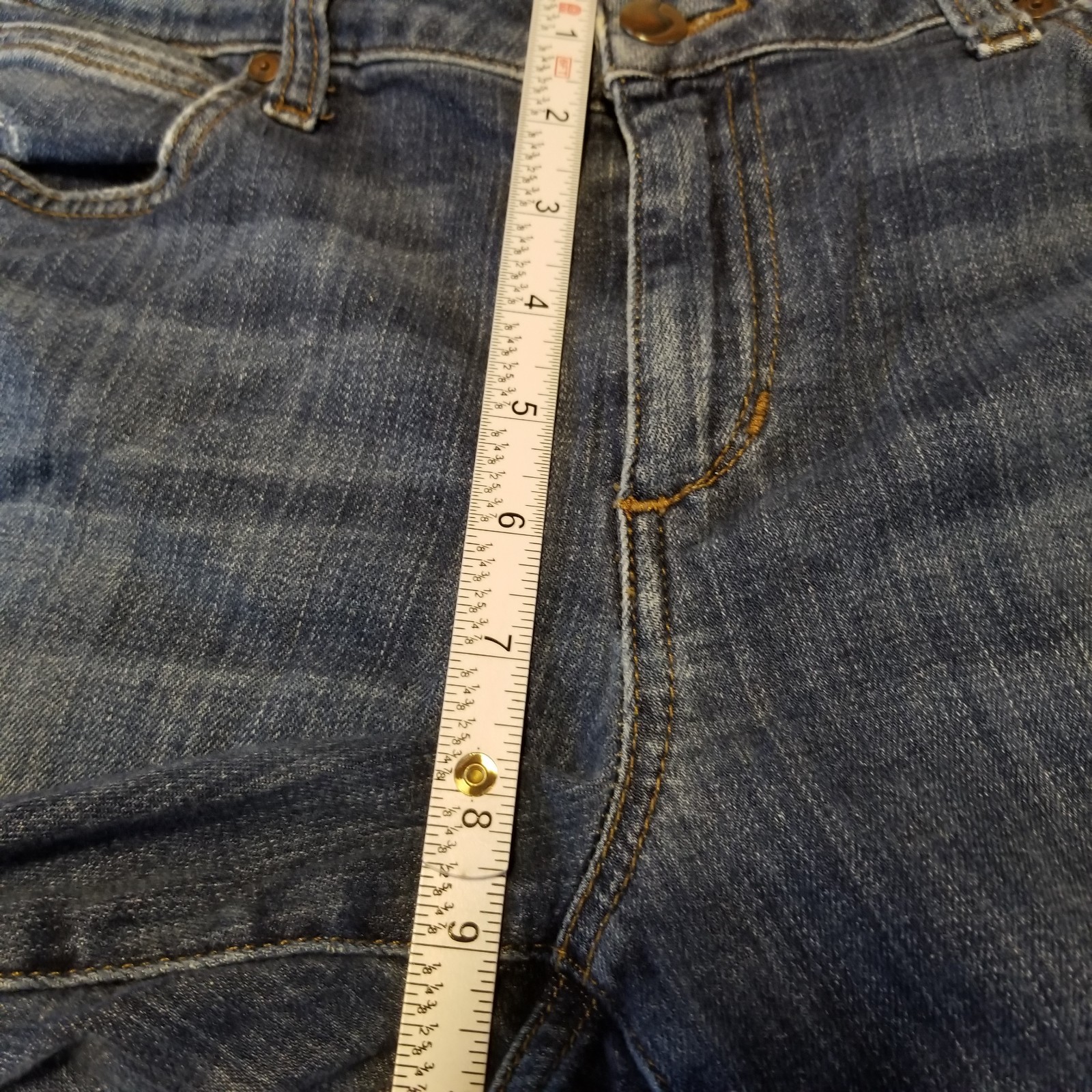 Joe’s Jeans The Icon Skinny Size 31 Mid Rise Distressed 98% Cotton