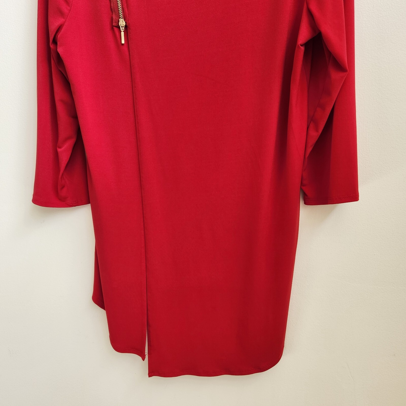 Chico’s Top Women’s 1 Red Zip Design Tunic Classic Holiday Lagenlook Minimalist
