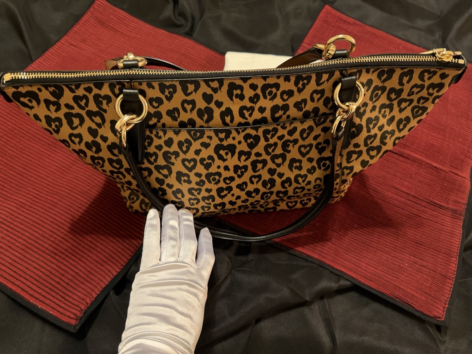 Coach Leopard Print Tote Zip Top Lined Inner Pockets Gold Hardware Dust Bag
