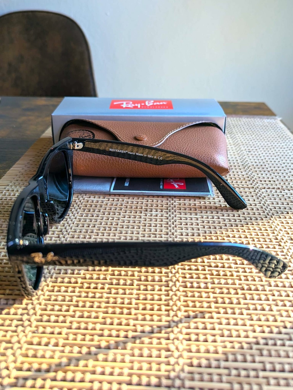 Ray-Ban Polarized Wayfarer Polished Black Unisex 54mm RB2140