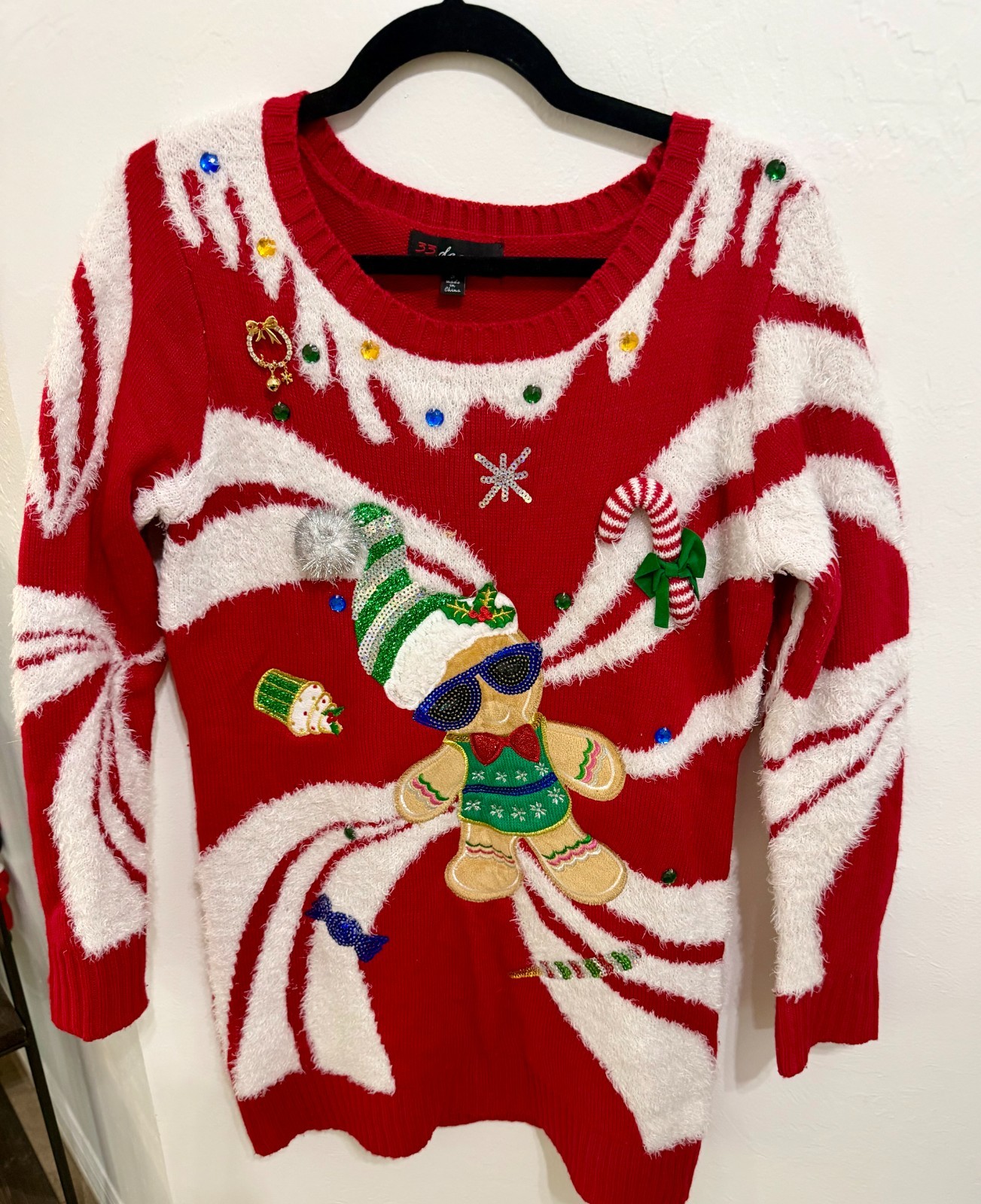 33 Degrees Women’s Ugly Christmas Sweater Gingerbread Candy Cane Swirl Small