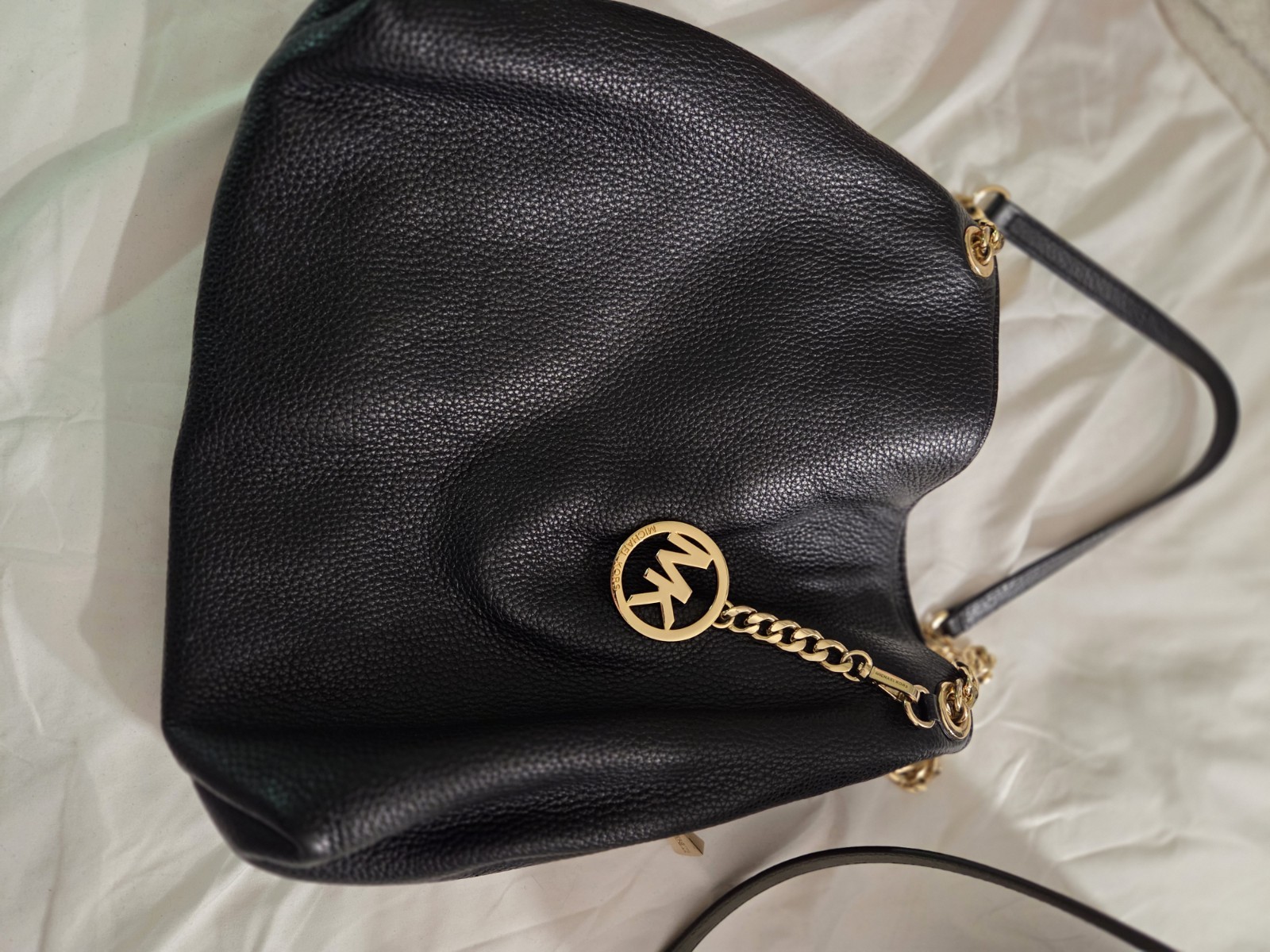 Michael Kors Black Pebbled Shoulder Bag Gold Chain Strap Zip MK Logo Charm