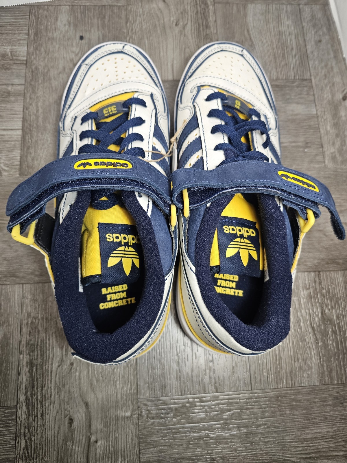 adidas Forum Low 313 Raised From Concrete White/Navy/Yellow APF79001 Sneaker